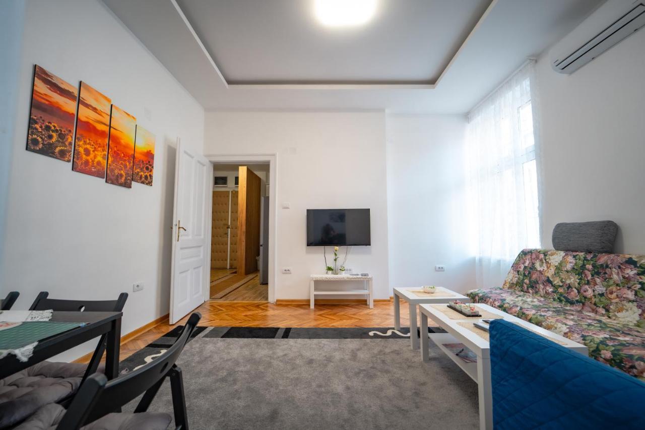 Botanical9, Belgrade Centre, 2 Bedroom Apartment Exteriör bild