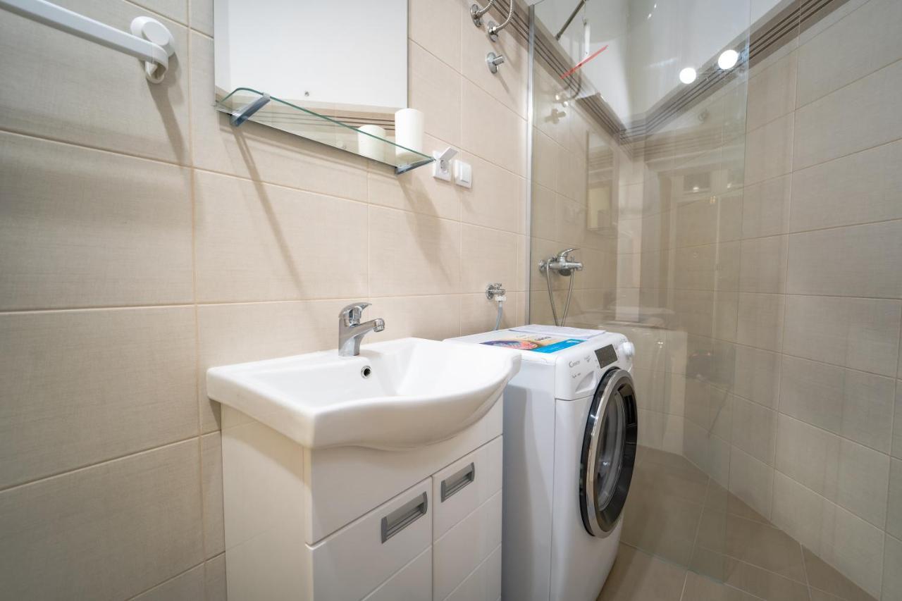 Botanical9, Belgrade Centre, 2 Bedroom Apartment Exteriör bild