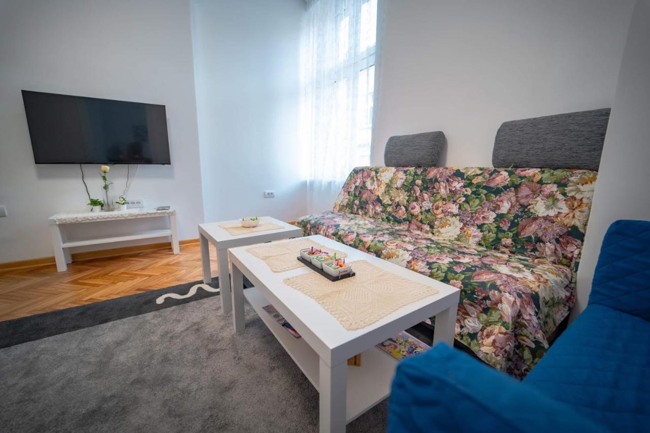 Botanical9, Belgrade Centre, 2 Bedroom Apartment Exteriör bild